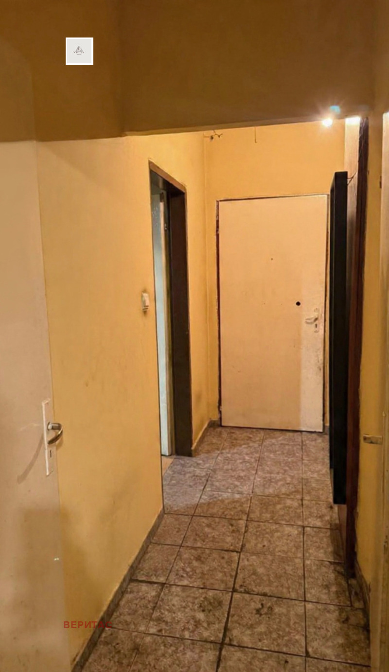 Продава 1-СТАЕН, гр. София, Хаджи Димитър