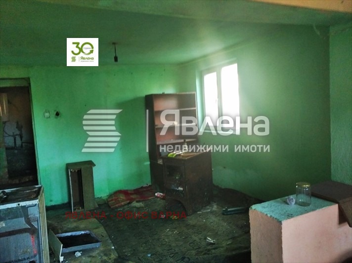 Продава ЕТАЖ ОТ КЪЩА, гр. Игнатиево, област Варна, снимка 3 - Етаж от къща - 52620613