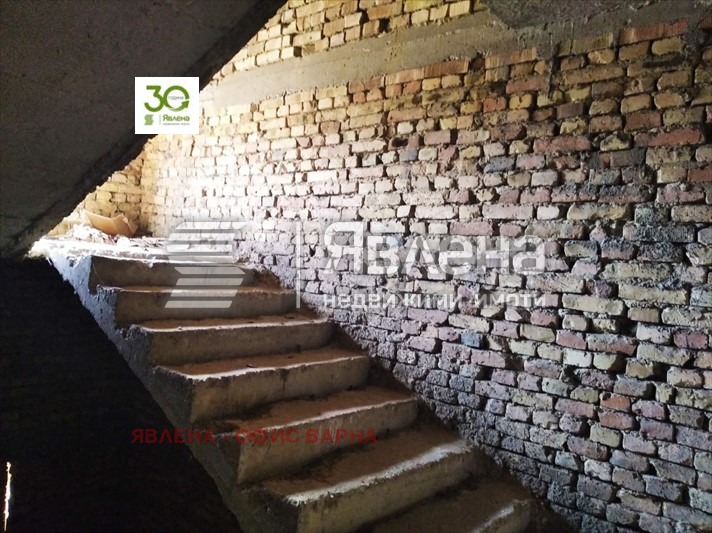 Продава ЕТАЖ ОТ КЪЩА, гр. Игнатиево, област Варна, снимка 10 - Етаж от къща - 52620613