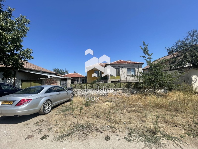 Продава  Къща, област Пловдив, с. Рогош • 79 000 EUR • ID 56291577 — holmes.bg - [1] 