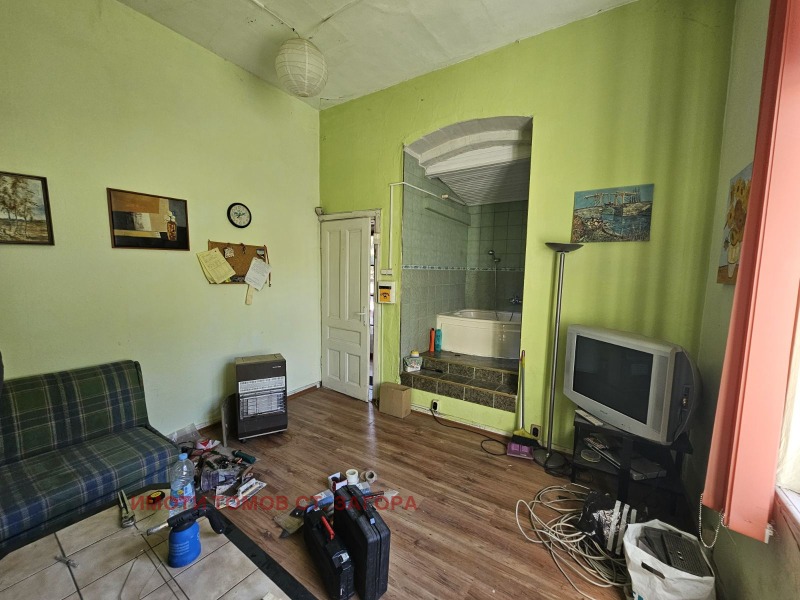 Te koop  Huis Stara Zagora , Tsentar , 100 m² | 84274966 - afbeelding [2]