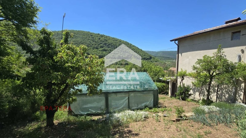 Продава КЪЩА, с. Калотина, област София област, снимка 12 - Къщи - 55660769