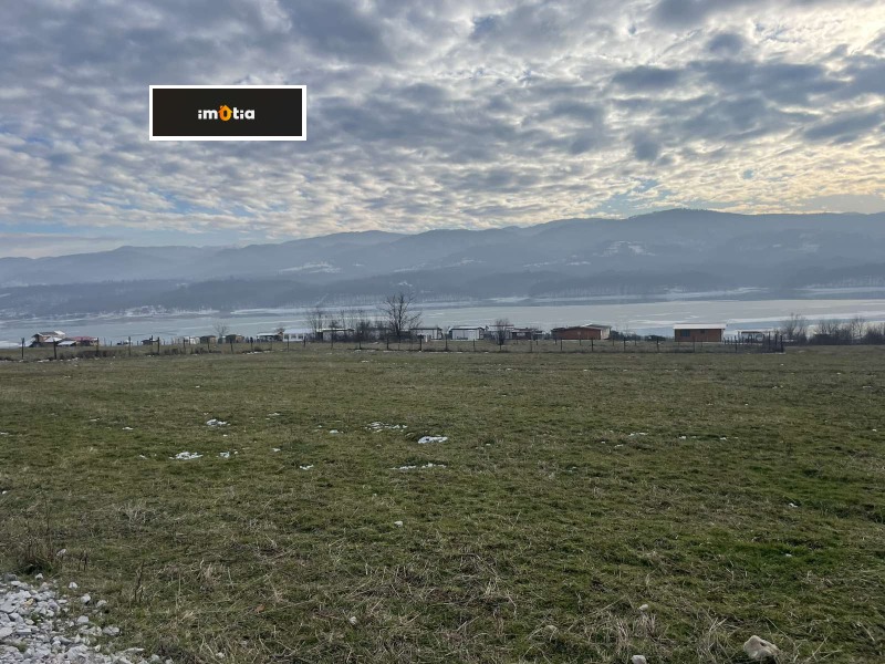 Продава ПАРЦЕЛ, с. Голяма Желязна, област Ловеч, снимка 2 - Парцели - 53239642