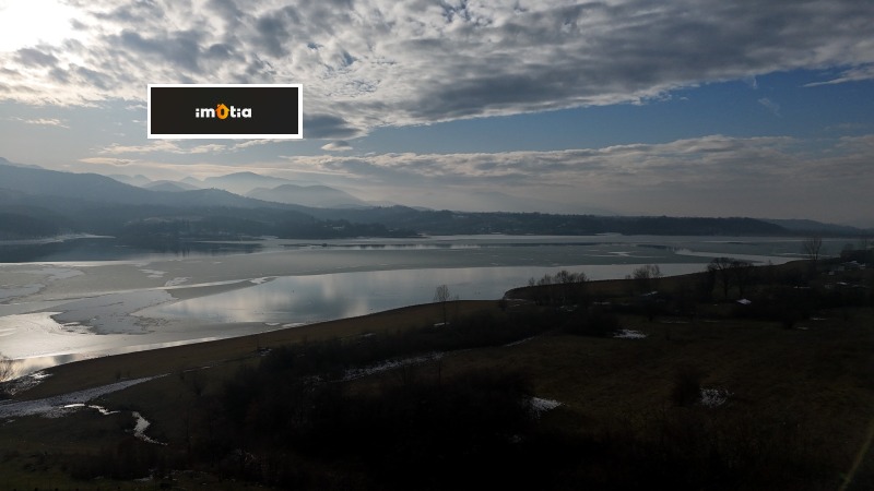 Продава ПАРЦЕЛ, с. Голяма Желязна, област Ловеч