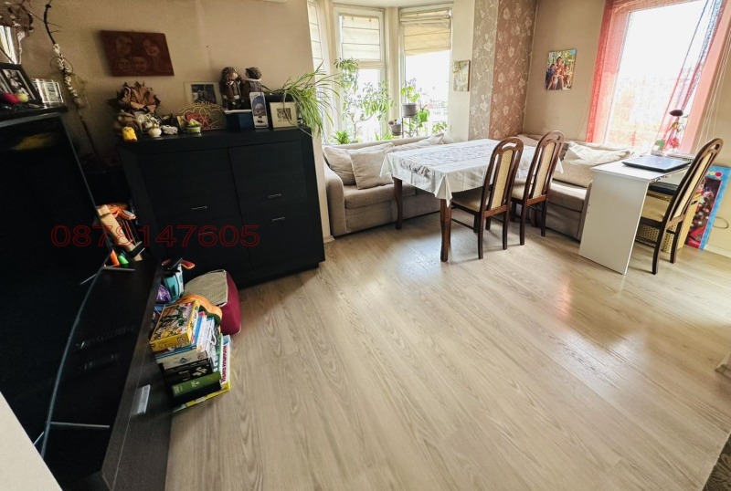 En venta  2 dormitorios Sofia , Reduta , 95 metros cuadrados | 37951150 - imagen [4]