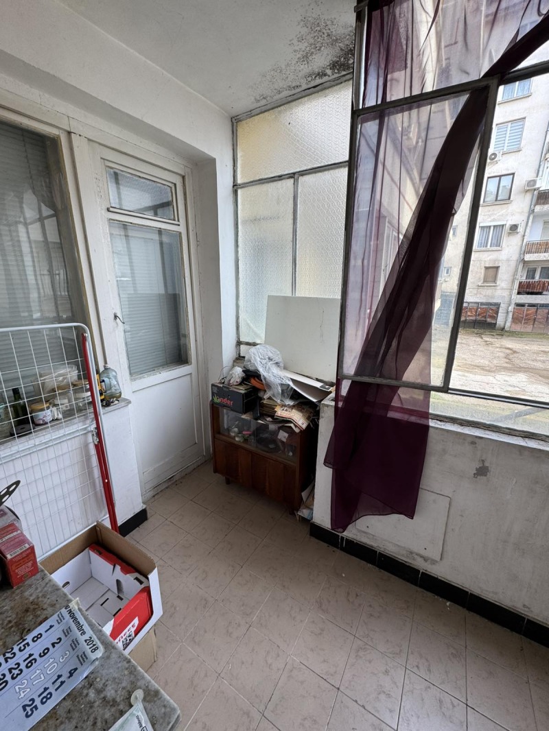 Продава 3-СТАЕН, гр. Плевен, Идеален център, снимка 5 - Апартаменти - 53536315