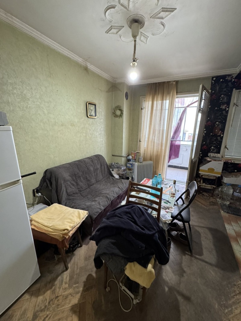 Продава 3-СТАЕН, гр. Плевен, Идеален център, снимка 3 - Апартаменти - 53536315