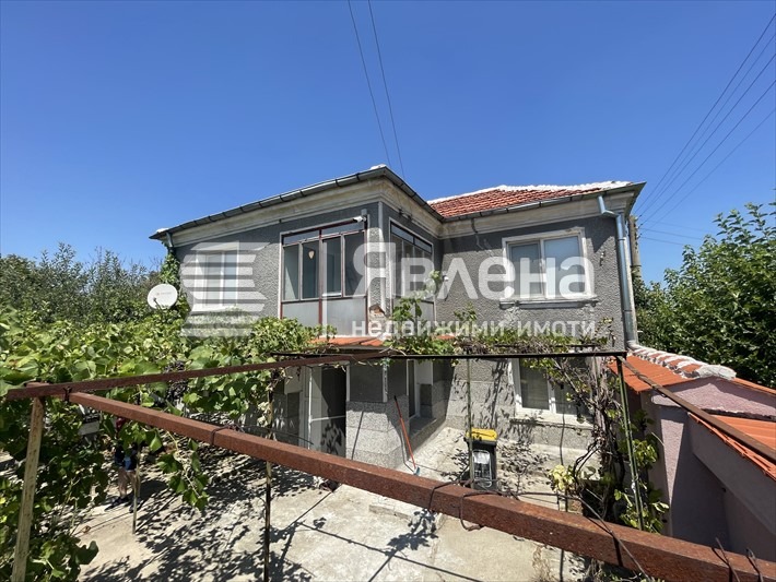 Продава КЪЩА, с. Болярино, област Пловдив, снимка 1 - Къщи - 46436530