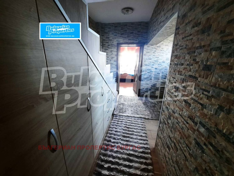 Продава КЪЩА, гр. Бургас, област Бургас, снимка 6 - Къщи - 52440676