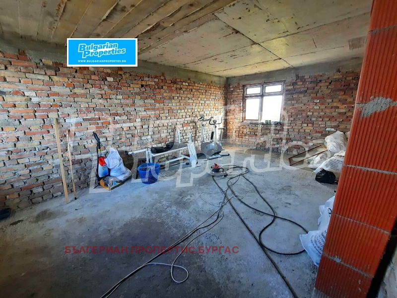 Продава КЪЩА, гр. Бургас, област Бургас, снимка 9 - Къщи - 52440676