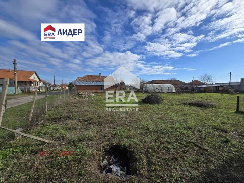 Продава ПАРЦЕЛ, с. Смирненски, област Русе