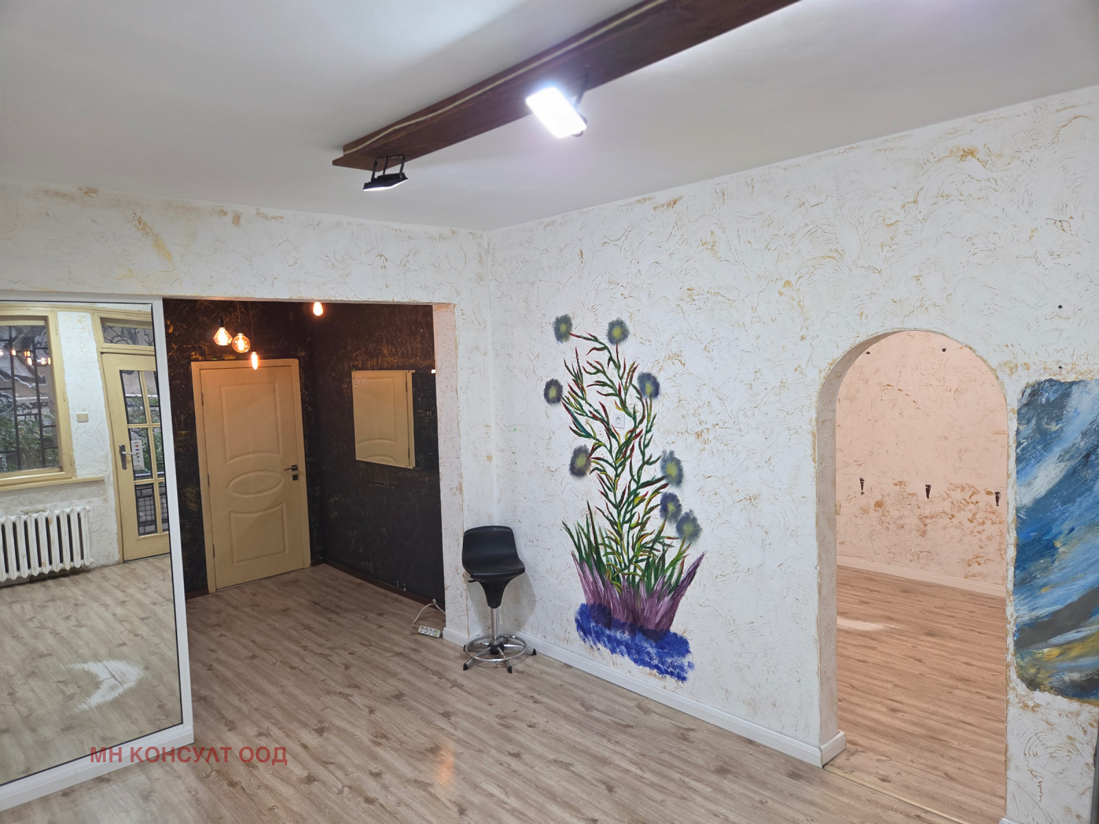 Продава 2-СТАЕН, гр. София, Оборище, снимка 2 - Апартаменти - 54779131