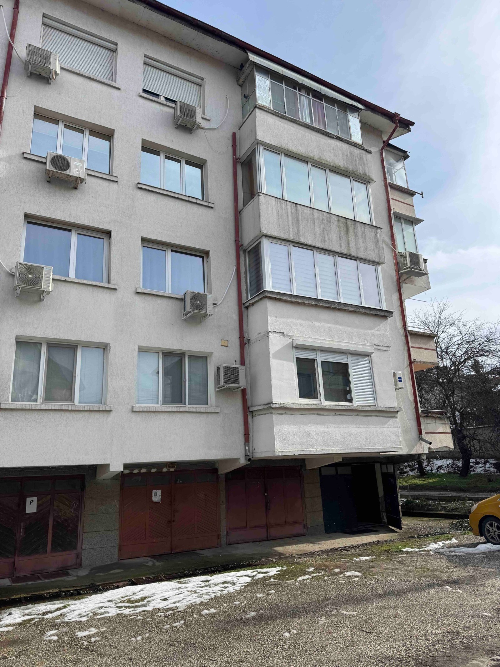 Продава 3-СТАЕН, гр. Плевен, Идеален център, снимка 2 - Апартаменти - 53536315