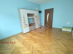 ������� 3-����� | Imot.bg � ����� ������ 8