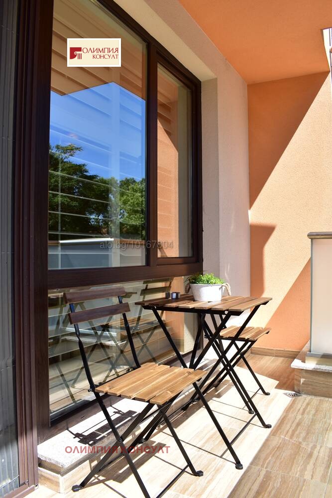 In vendita  1 camera da letto Plovdiv , Tsentar , 60 mq | 48763351