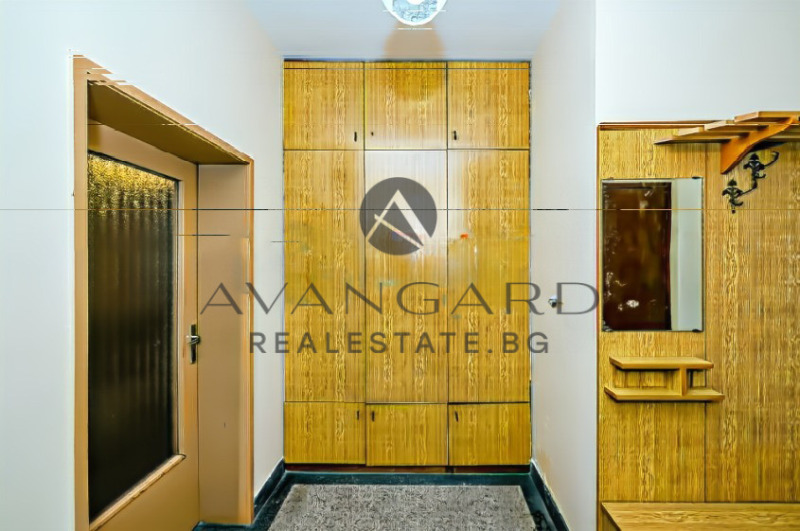 Til salg  1 soveværelse Plovdiv , Tsentar , 45 kvm | 27362338 - billede [5]