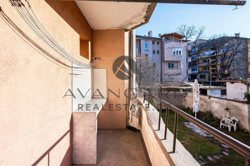 Til salg  1 soveværelse Plovdiv , Tsentar , 45 kvm | 27362338 - billede [7]