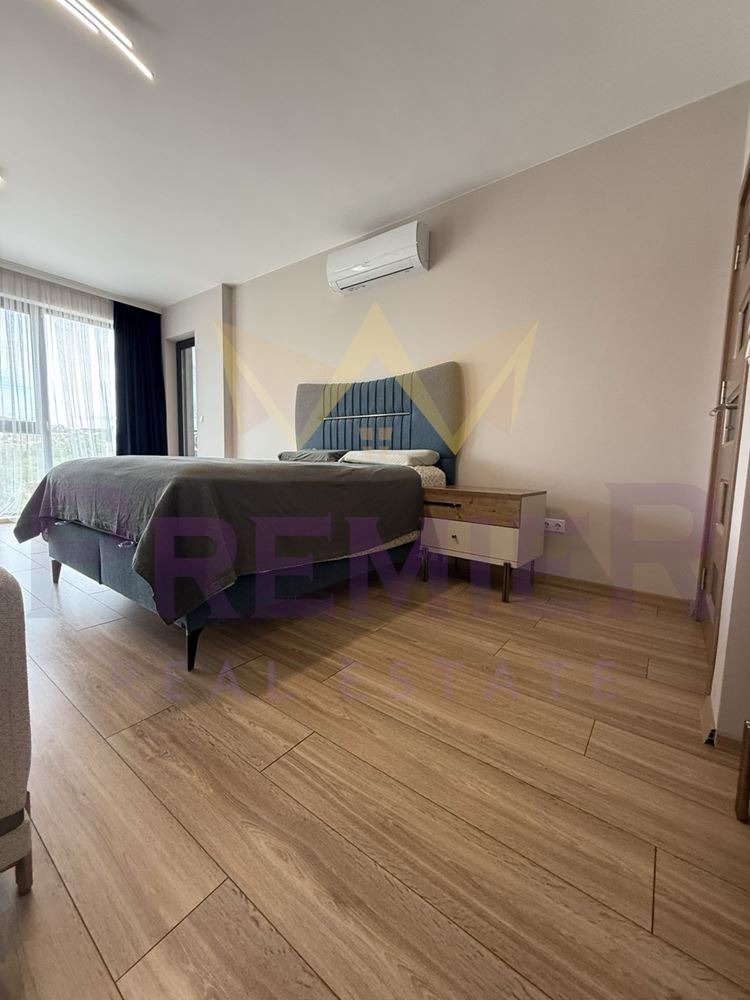 Продава 4-СТАЕН, гр. Варна, к.к. Св.Св. Константин и Елена, снимка 5 - Апартаменти - 53947669