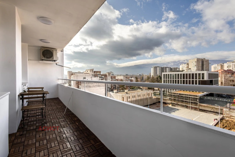 Продава МНОГОСТАЕН, гр. София, Изгрев, снимка 13 - Апартаменти - 53591752