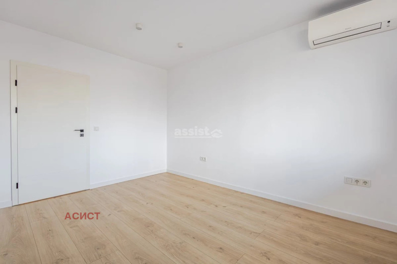 Продава МНОГОСТАЕН, гр. София, Изгрев, снимка 5 - Апартаменти - 53591752