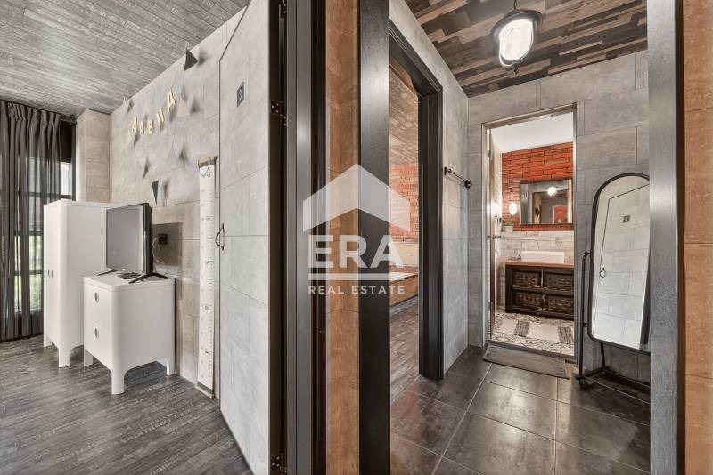 Продава КЪЩА, гр. Варна, м-т Сълзица, снимка 16 - Къщи - 53800395