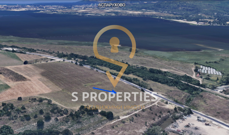 Na prodej  Spiknutí Varna , Topoli , 2740 m2 | 62857625