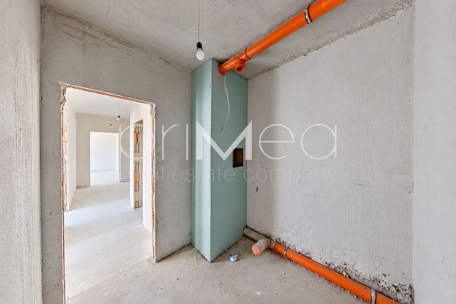 Продава МНОГОСТАЕН, гр. Бургас, Славейков, снимка 13 - Апартаменти - 56429044