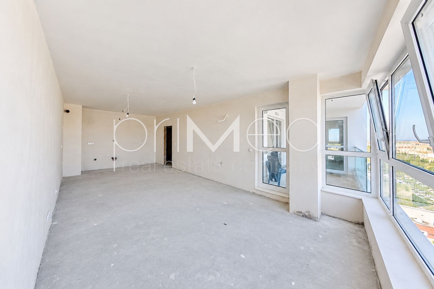 Продава МНОГОСТАЕН, гр. Бургас, Славейков, снимка 3 - Апартаменти - 56429044