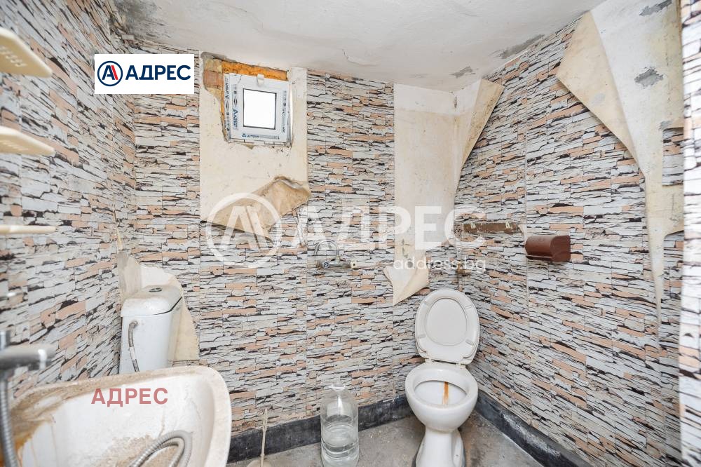 Продава КЪЩА, с. Генерал Киселово, област Варна, снимка 12 - Къщи - 54039538