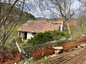Huis Lukovo, regio Sofia