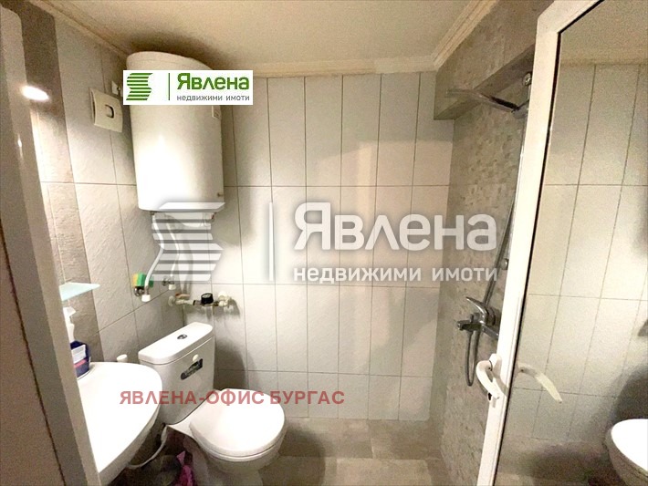 Продава 2-СТАЕН, гр. Бургас, Възраждане, снимка 14 - Aпартаменти - 45845991