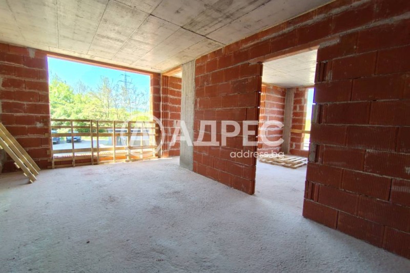 Te koop  2 slaapkamers Sofia , Ljulin 5 , 87 m² | 57272295