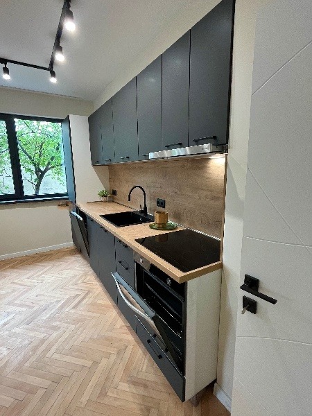 Продава  3-стаен област Пловдив , гр. Карлово , 100 кв.м | 33956059 - изображение [3]