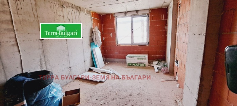 Продава  4-стаен град Перник , Изток , 109 кв.м | 69776841 - изображение [3]