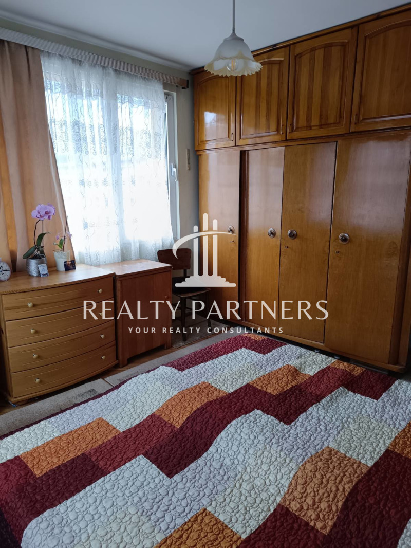 Eladó  3 hálószobás Pernik , Centar , 83 négyzetméter | 39403488 - kép [5]