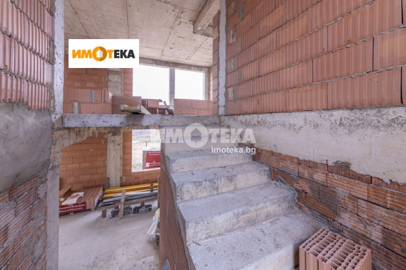 Продава КЪЩА, гр. Варна, м-т Боровец - юг, снимка 10 - Къщи - 43829113