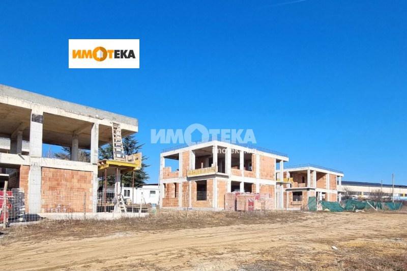 Продава КЪЩА, гр. Варна, м-т Боровец - юг, снимка 6 - Къщи - 43829113