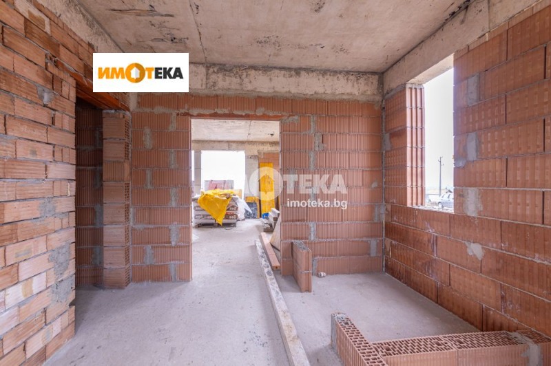 Продава КЪЩА, гр. Варна, м-т Боровец - юг, снимка 8 - Къщи - 43829113