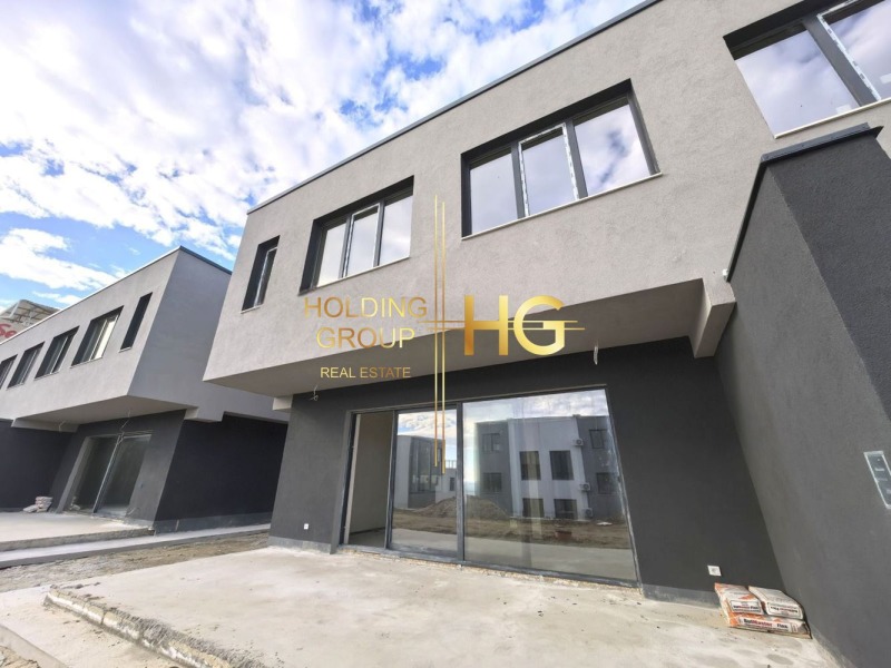 Продава КЪЩА, гр. Варна, м-т Прибой