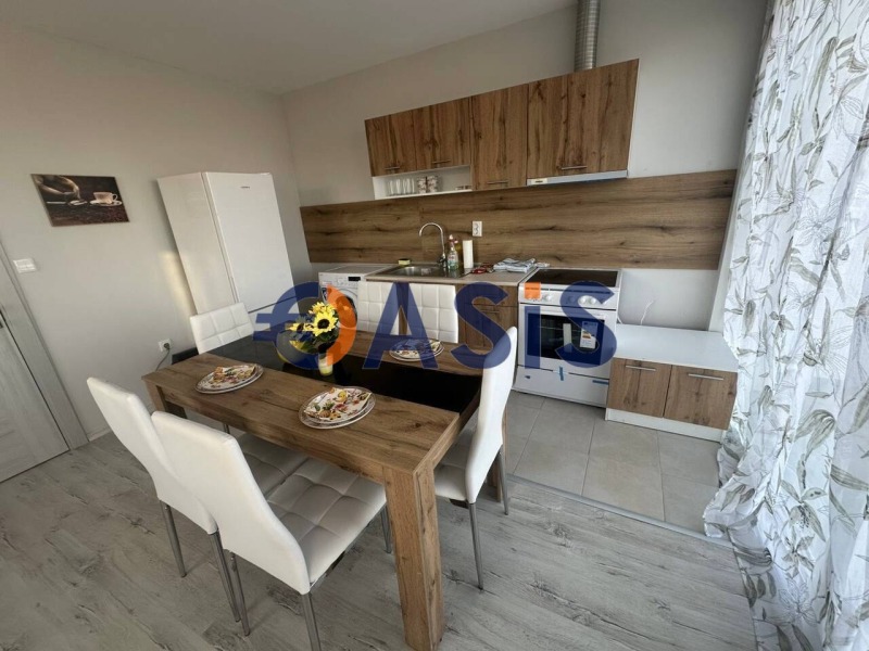 Продава КЪЩА, гр. Бургас, Център, снимка 4 - Къщи - 53245467