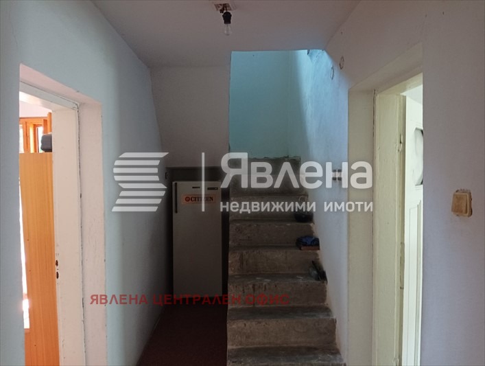 Продава КЪЩА, с. Долни Окол, област София област, снимка 6 - Къщи - 53598830