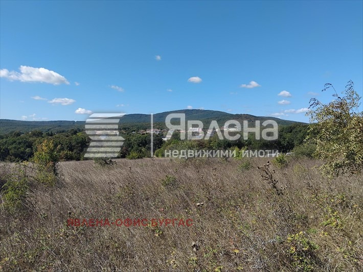 Продава ПАРЦЕЛ, с. Варвара, област Бургас