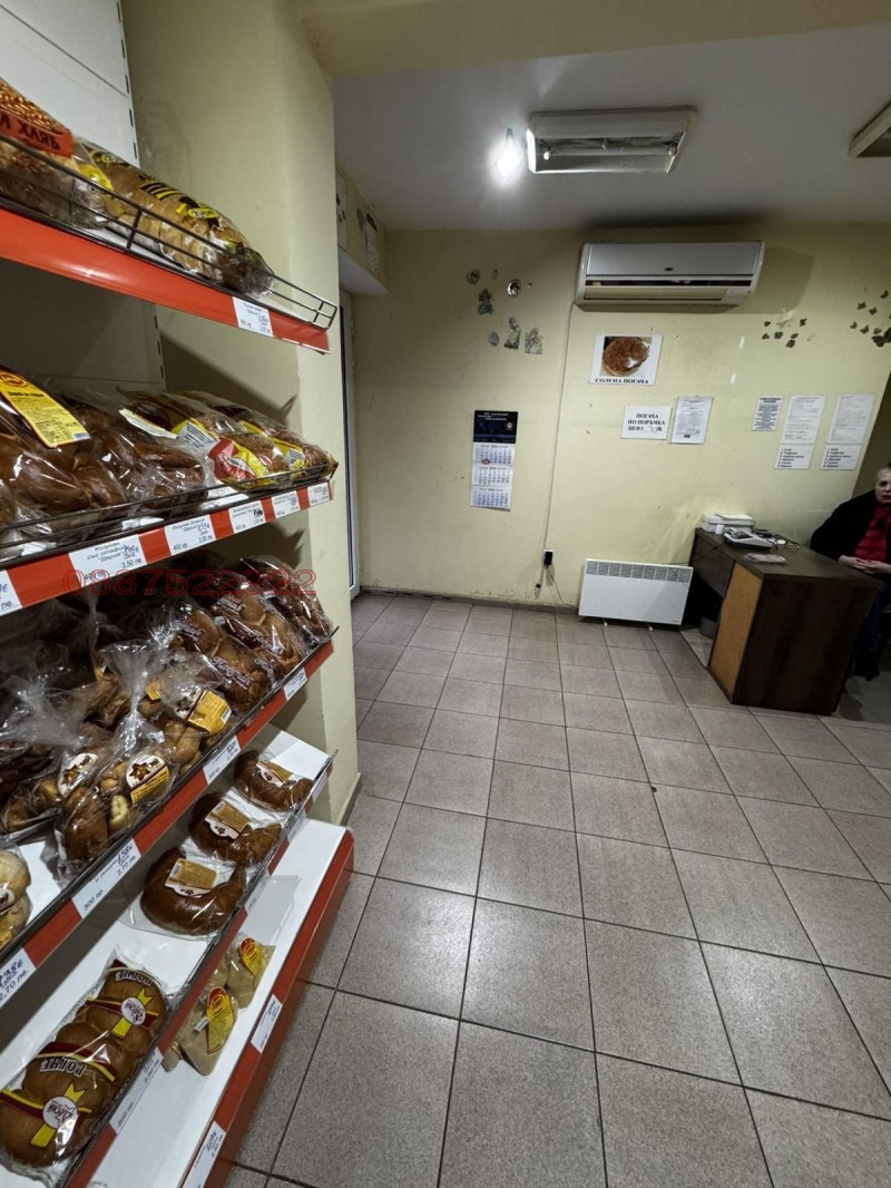 Продава МАГАЗИН в град Бургас, Възраждане - 50 кв.м / 90 000 € » 176 024.70 лв.