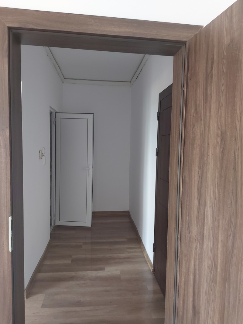 For Sale  1 bedroom Plovdiv , Trakiya , 50 sq.m | 40239561 - image [3]