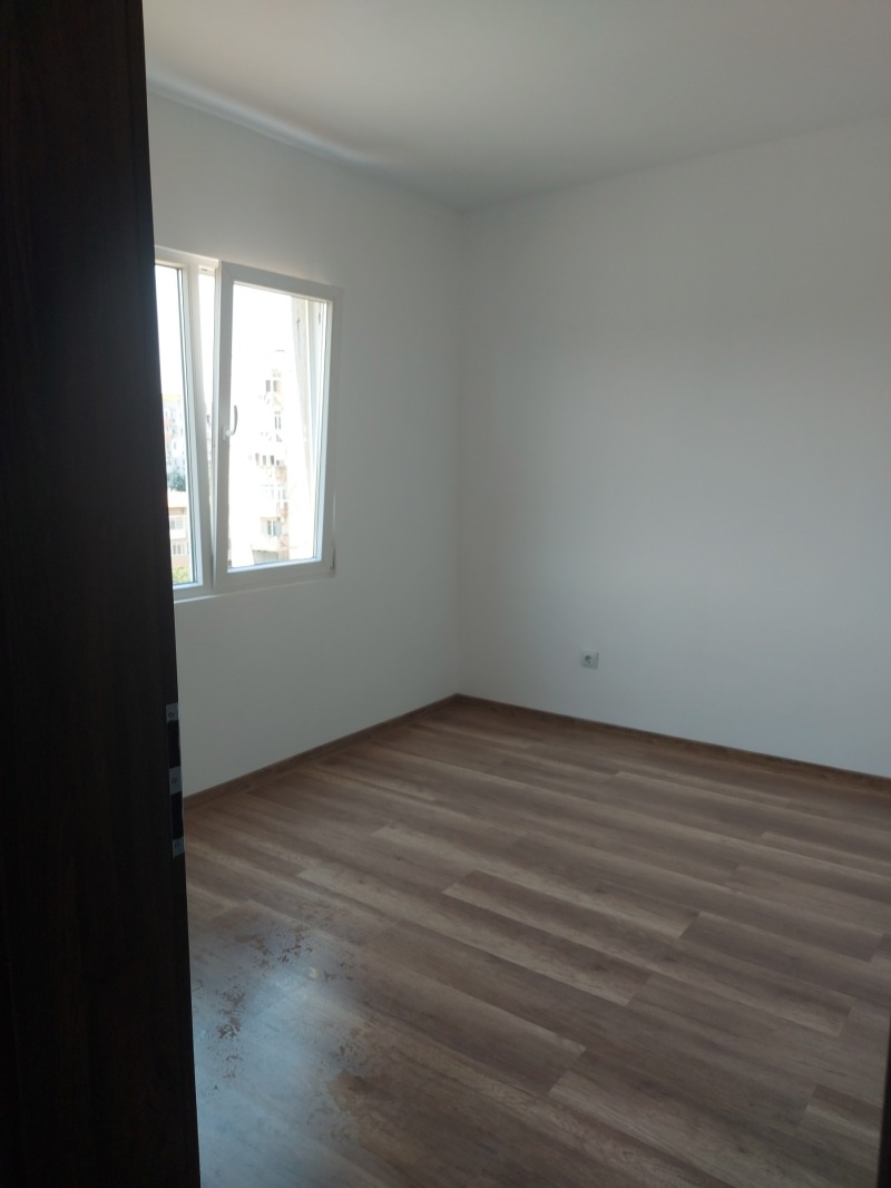 For Sale  1 bedroom Plovdiv , Trakiya , 50 sq.m | 40239561 - image [2]