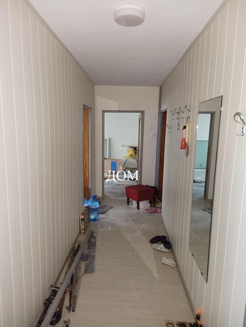 Продава 4-СТАЕН, гр. Шумен, Херсон, снимка 2 - Апартаменти - 52415004