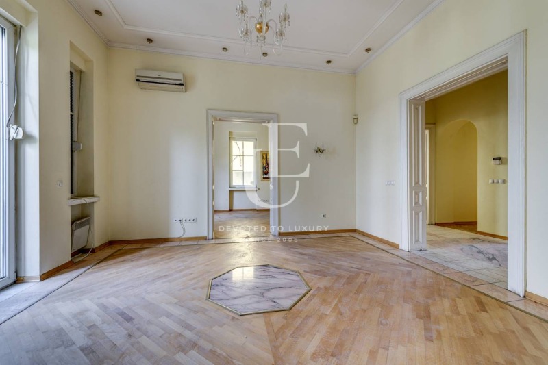 In vendita  Casa Sofia , Tsentar , 640 mq | 30346305 - Immagine [12]