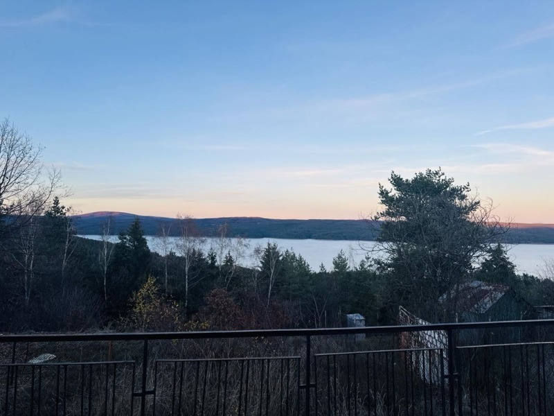 Продава КЪЩА, гр. София, м-т Щъркелово гнездо, снимка 2 - Къщи - 52597421