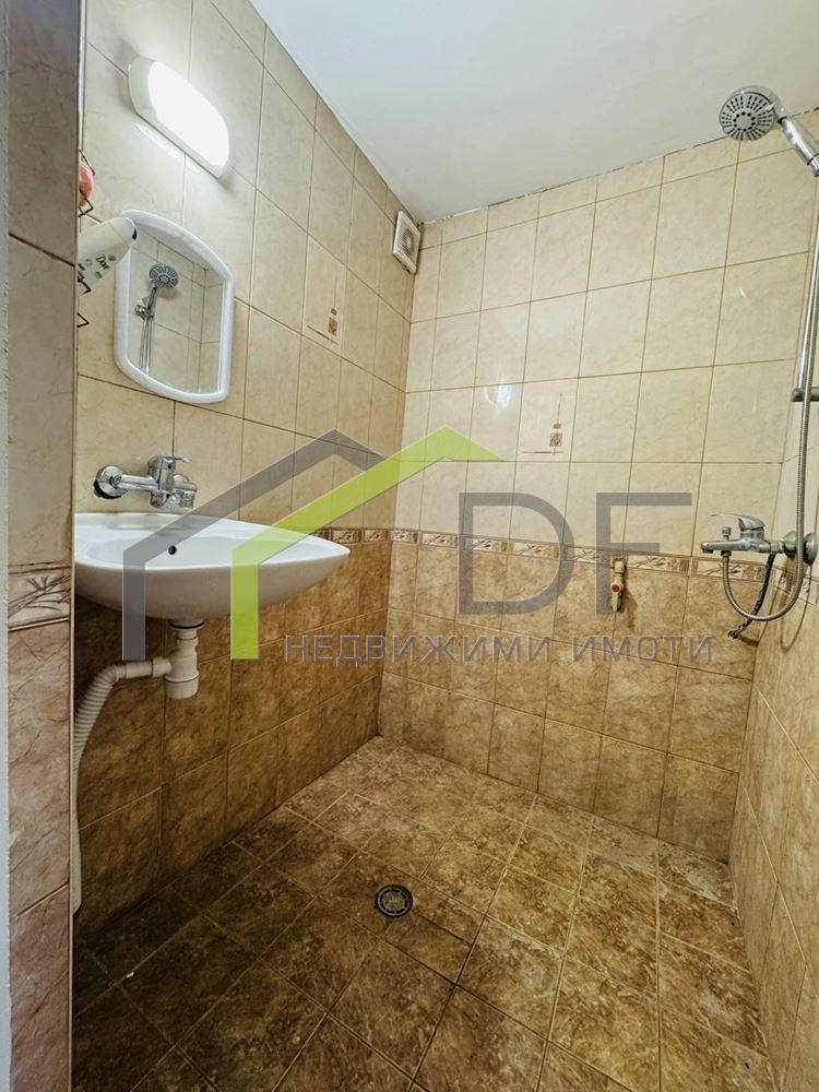 Продава КЪЩА, с. Круша, област Варна, снимка 10 - Къщи - 52619473