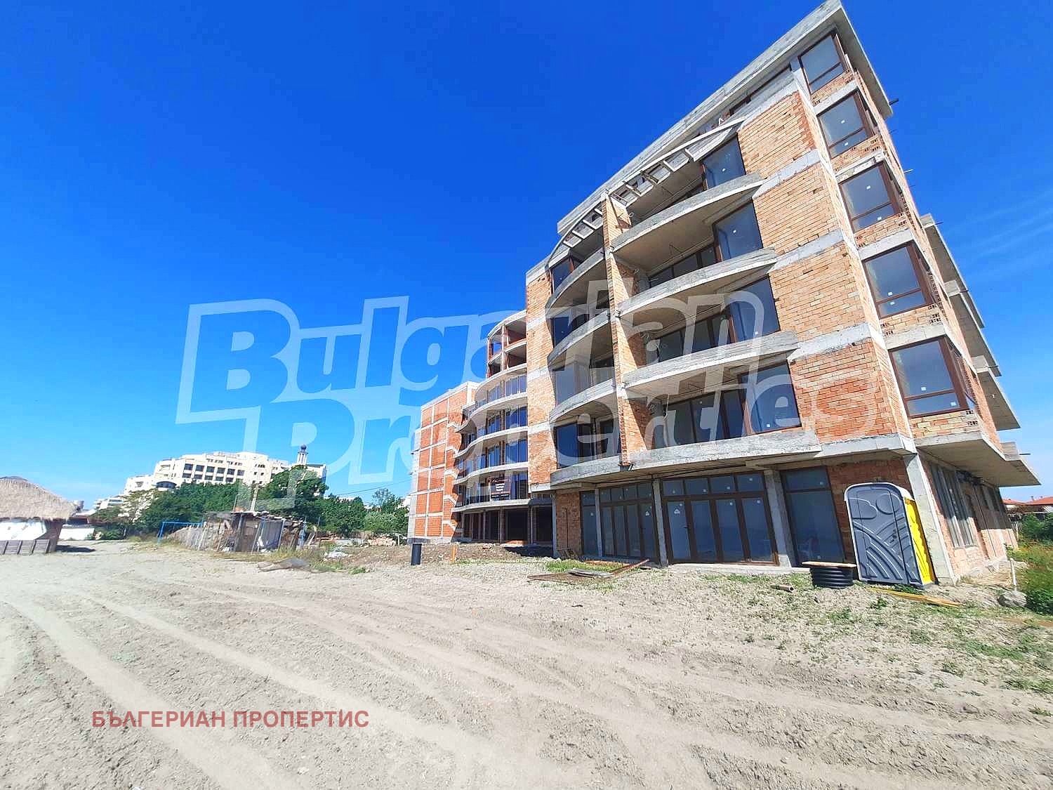 Продава 1-СТАЕН, гр. Поморие, област Бургас, снимка 2 - Апартаменти - 45955179